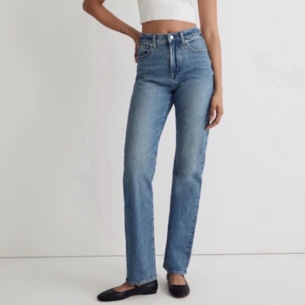 Madewell 90's Straight Jean, size 25